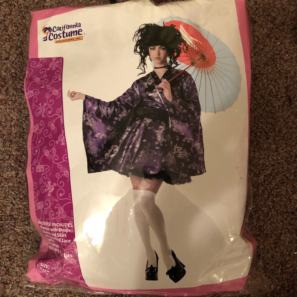 Geisha Halloween Costume size 7-9